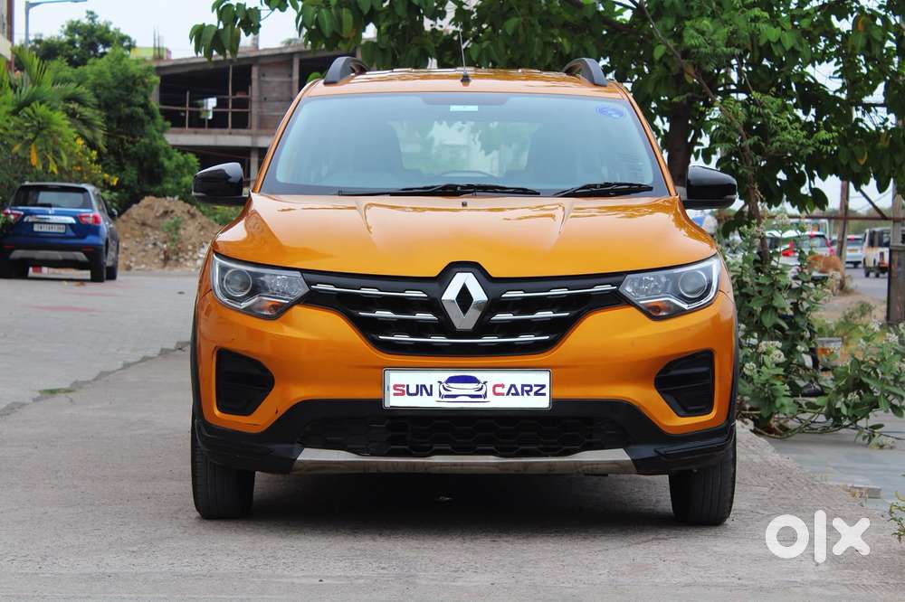Renault Triber Rxt, 2022, Petrol