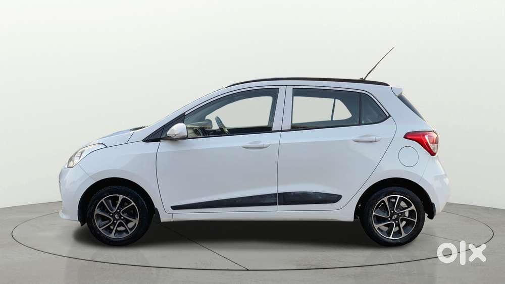 Hyundai Grand I10 [2017-2020] 1.2 Kappa Vtvt Sportz At, 2018, Petrol