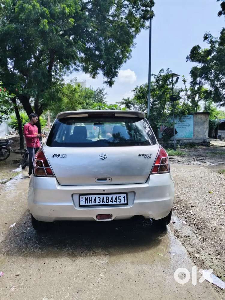 Maruti Suzuki Swift 2010
