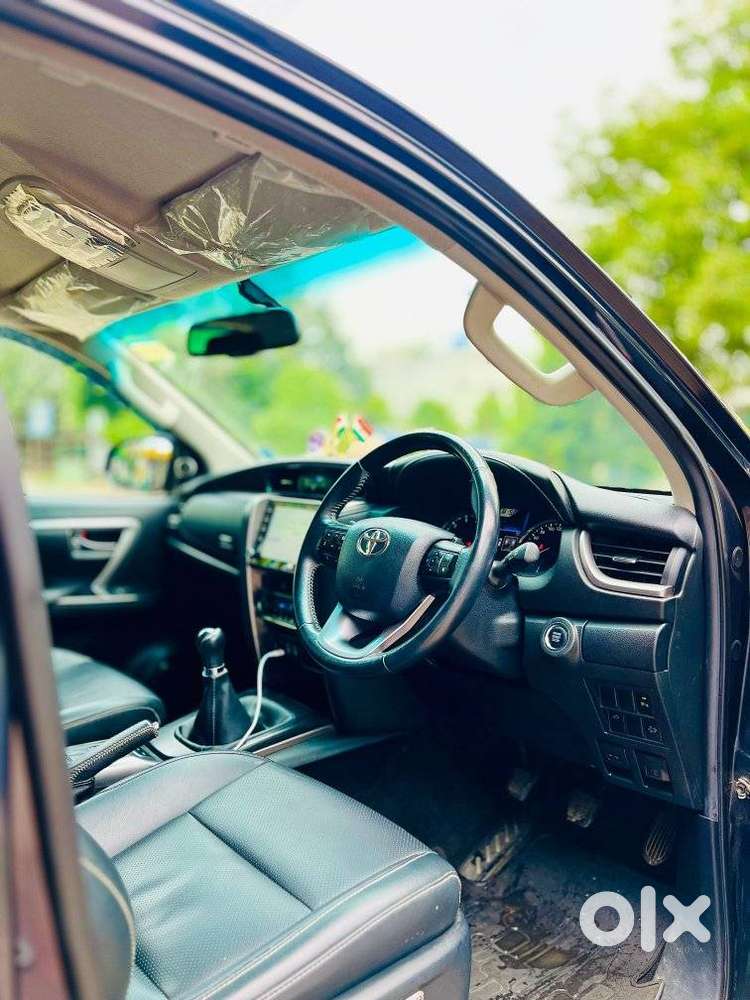 Toyota Fortuner 4x2 Mt 2.8 Diesel, 2021, Diesel