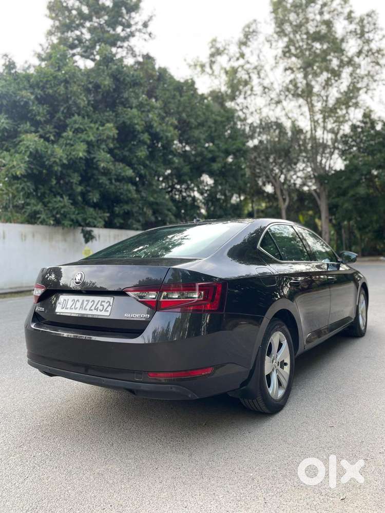 Skoda Superb Style 2.0 Tdi At, 2018, Petrol