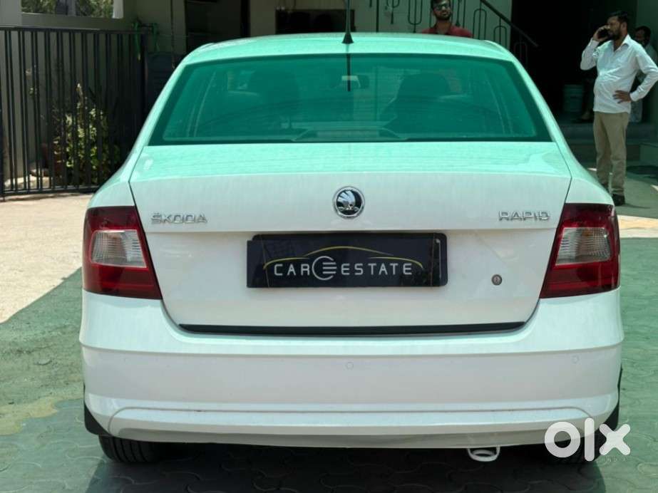 Skoda Rapid 1.0 Ambition Tsi At, 2021, Petrol