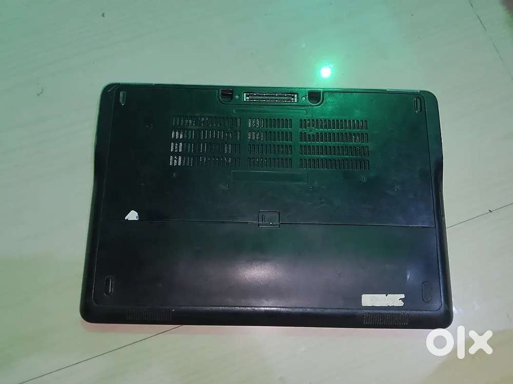 Dell i5 5th gen Ram 4GB HDD 500GB