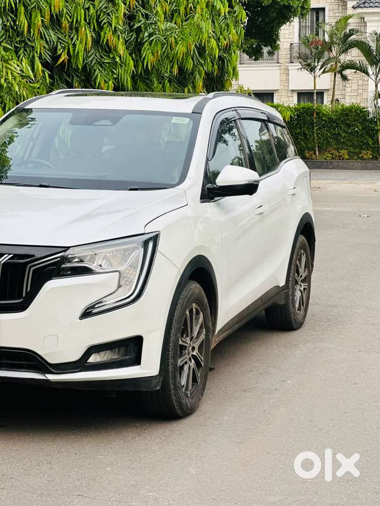 Mahindra Xuv700 2.2 Ax 7 Diesel Mt Luxury Pack Str, 2022