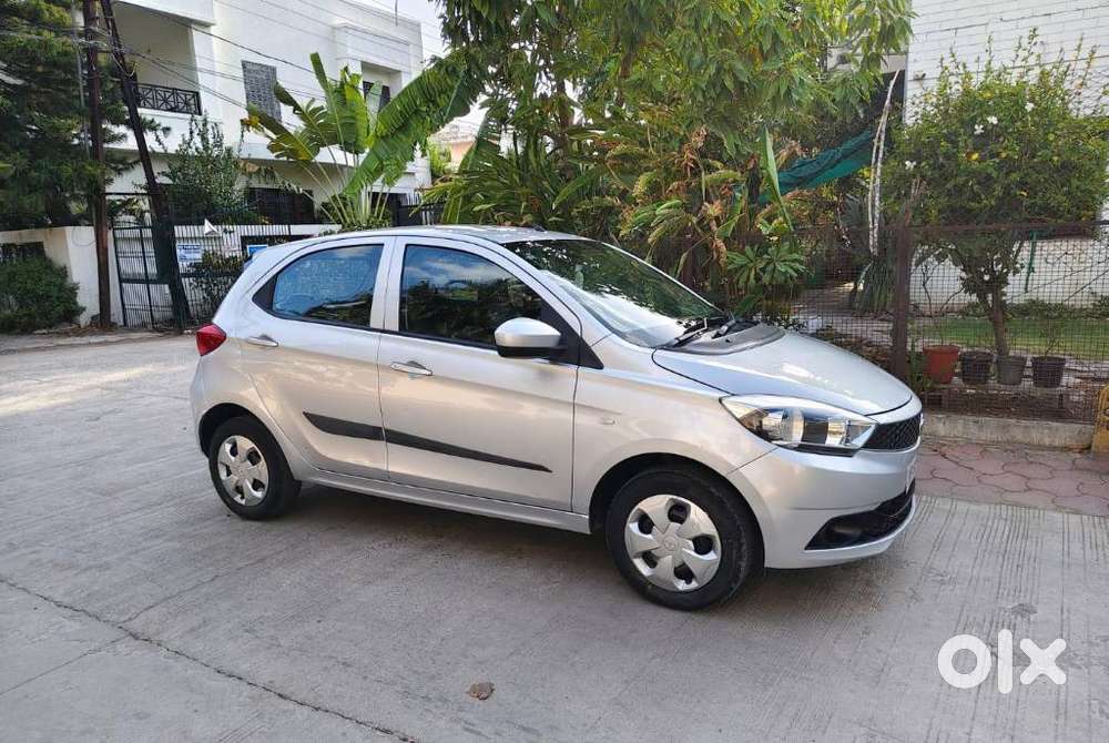 Tata Tiago 1.2 Revotron Xt (o), 2019, Petrol