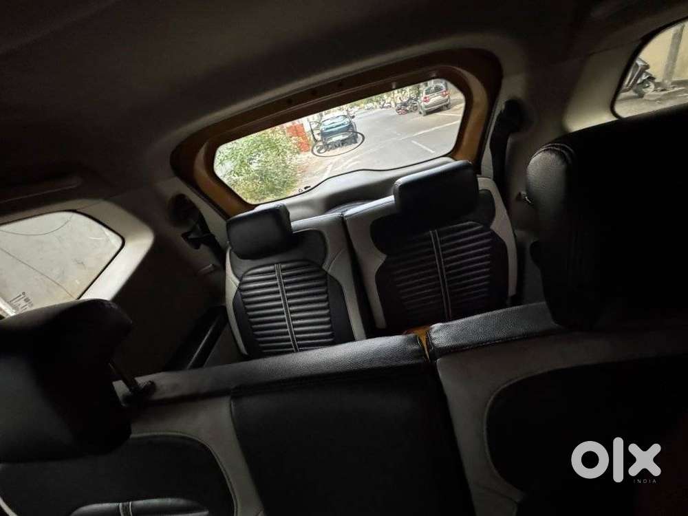 Renault Triber Rxt, 2021, Petrol