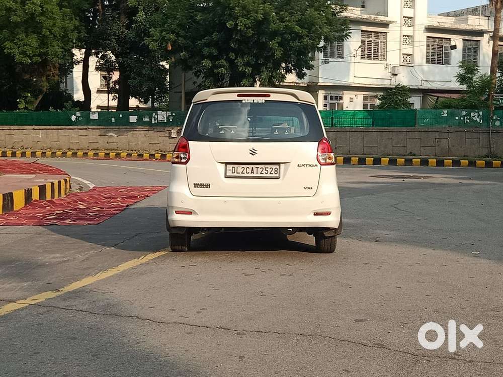 Maruti Suzuki Ertiga Vxi Abs, 2014, Petrol