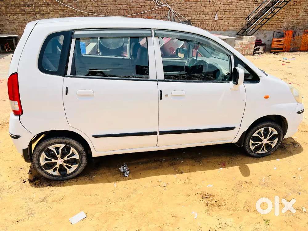 Maruti Suzuki Estilo 2013 Petrol 300000 Km Driven