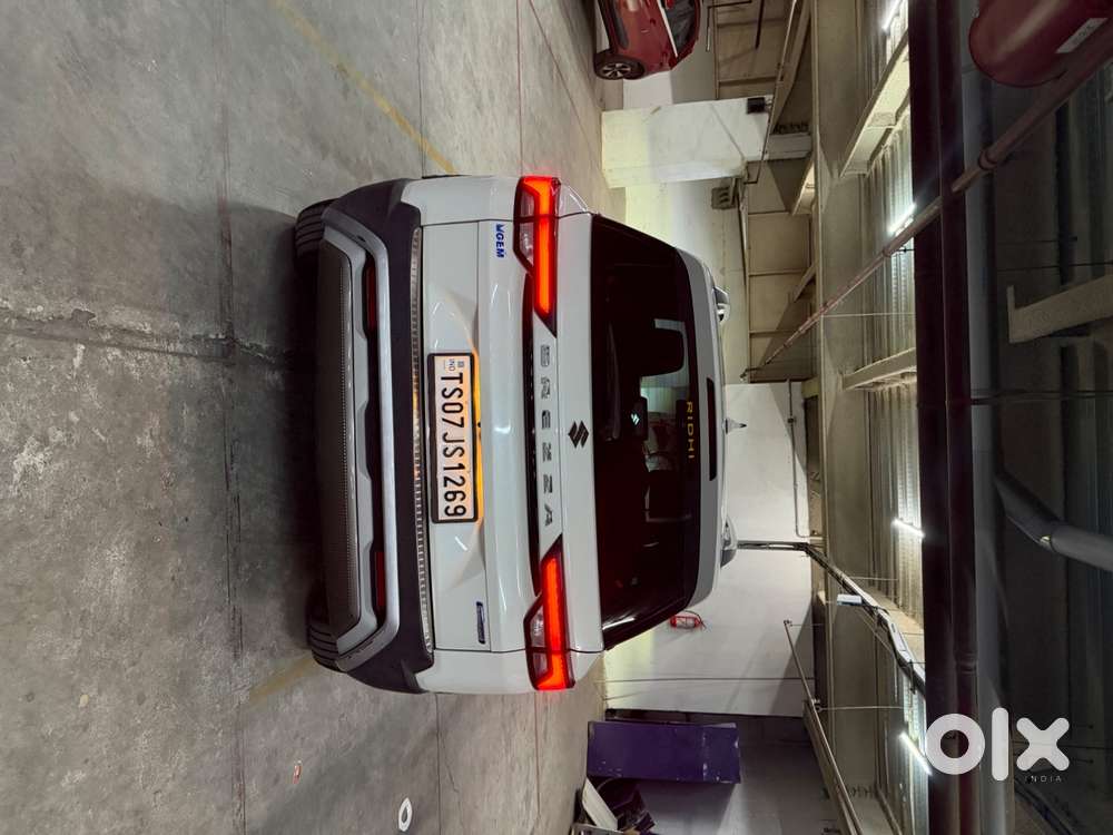 Maruti Suzuki Brezza 2023 Petrol Well Maintained