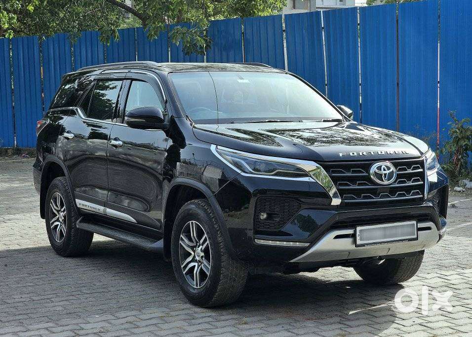 Toyota Fortuner 4x2 At 2.7 Petrol, 2023, Petrol