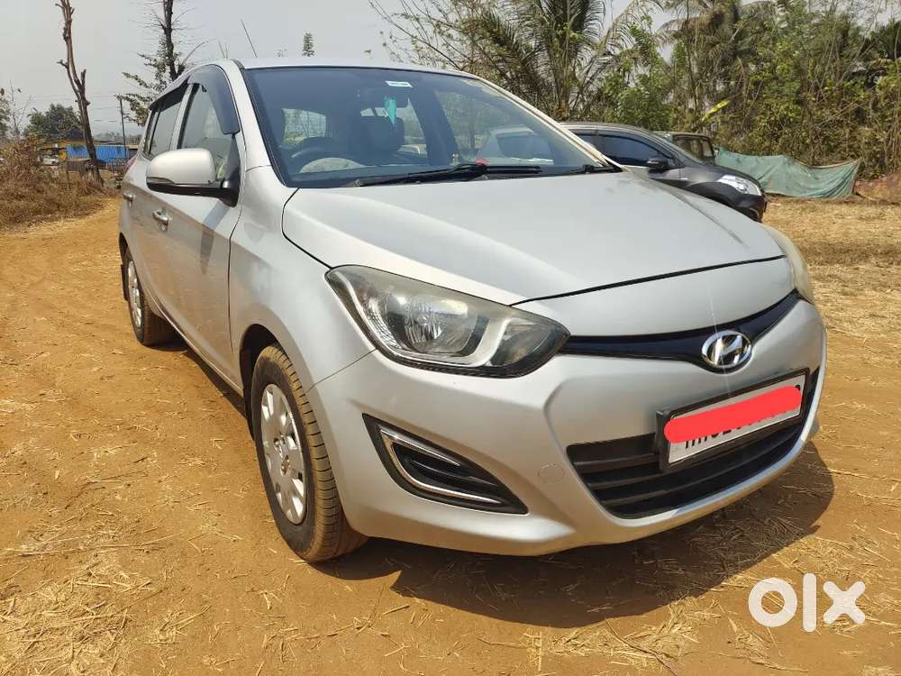Hyundai I20 2013 Diesel Well Maintained All Tyre New