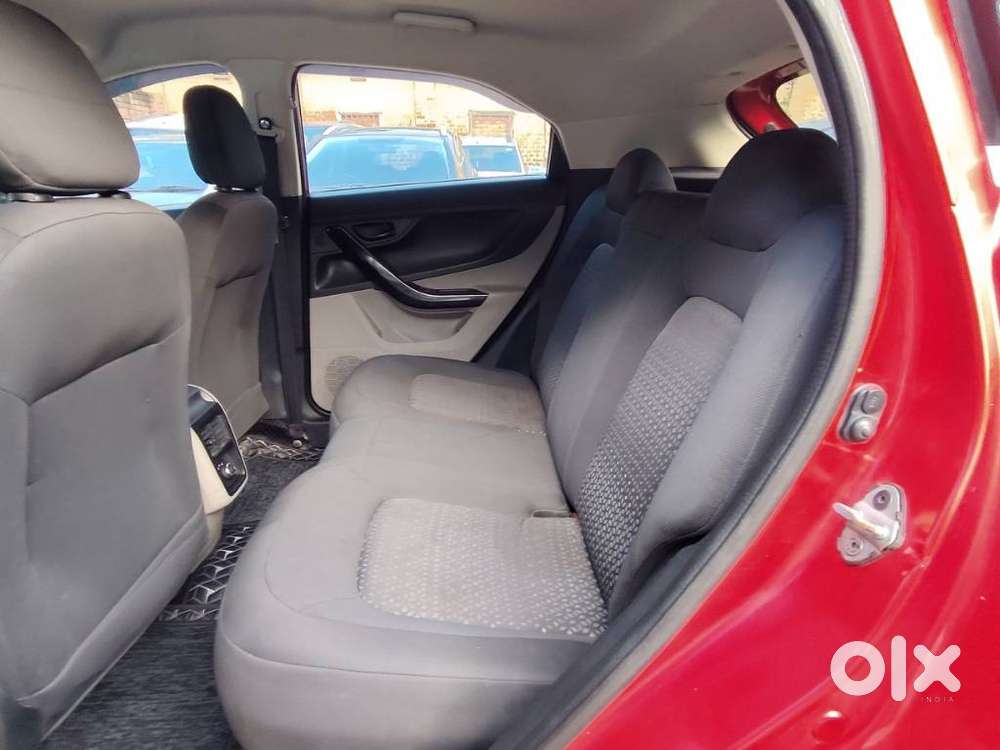 Tata Nexon 1.2 Revotron Xt, 2018, Diesel