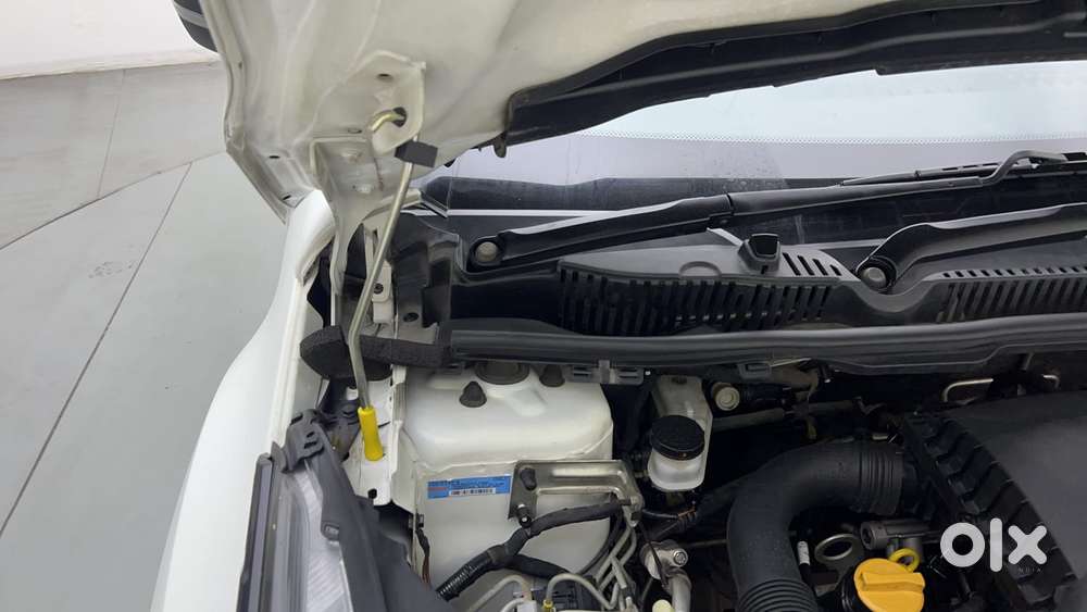 Tata Nexon 1.2 Revotron Xm (s), 2022, Petrol