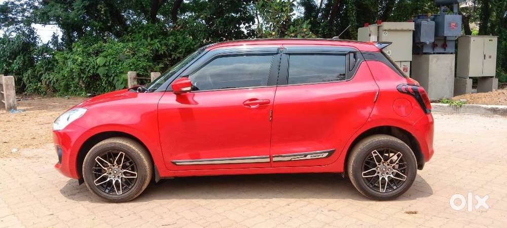 Maruti Suzuki Swift Vxi + Manual, 2021, Petrol