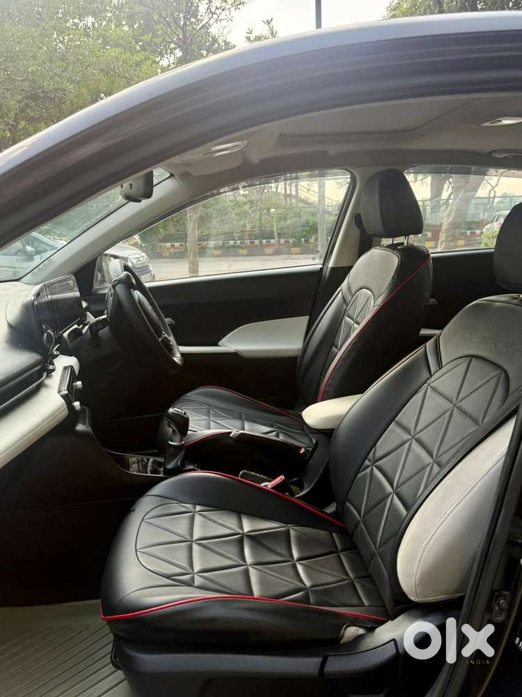 Hyundai Verna 1.5 Sx Petrol Mt, 2023, Petrol