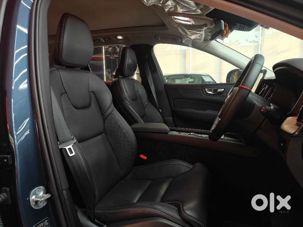 Volvo Xc60 2.0 B5 Ultimate, 2025, Petrol