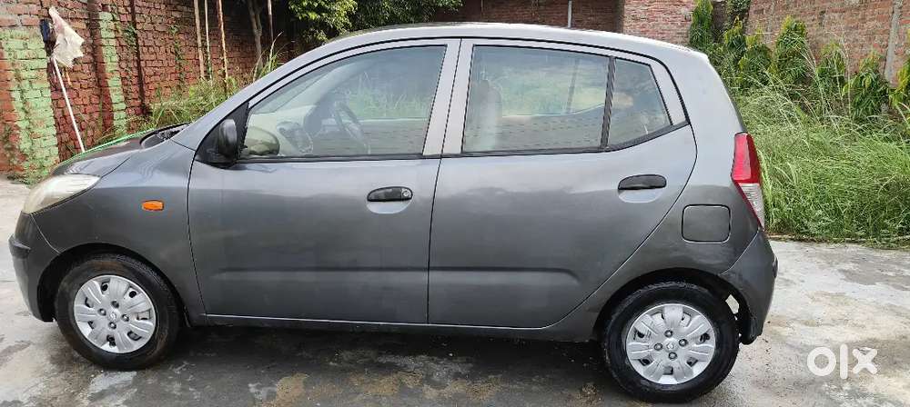 Hyundai I10 Era 2010 पेट्रोल मैन्युअल