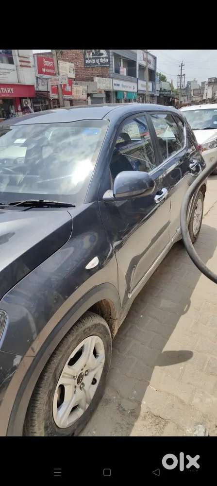 Kia Sonet Htk 2023 Petrol Manual