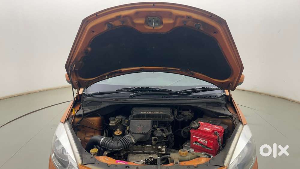Tata Tiago 1.2 Revotron Xt, 2016, Petrol