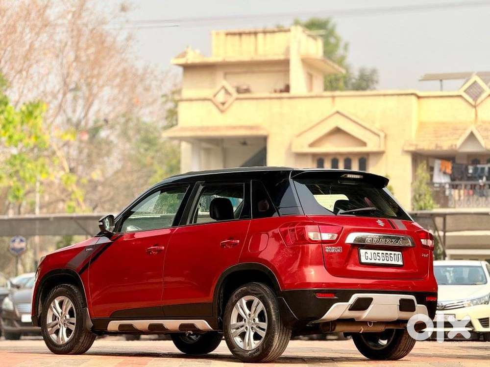 Maruti Suzuki Brezza Zdi+ Dual Tone, 2017, Diesel