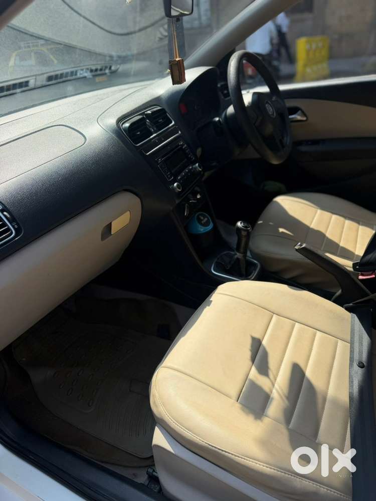 Volkswagen Polo Petrol 2011