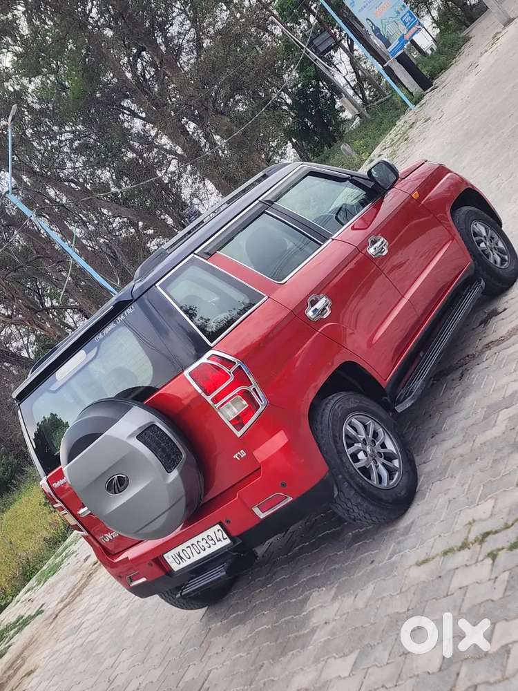 Mahindra Tuv 300 T 10 7 Setartop Modal Well Maintained
