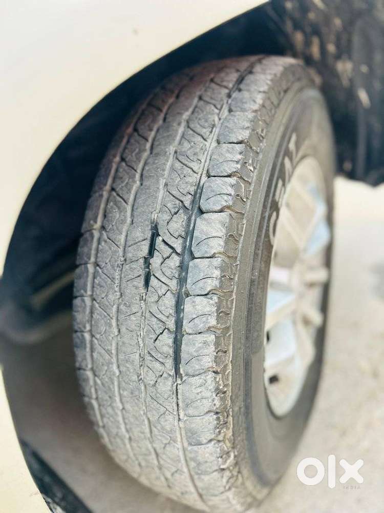 Mahindra Tuv 300 Mhawk100 T8, 2016, Diesel