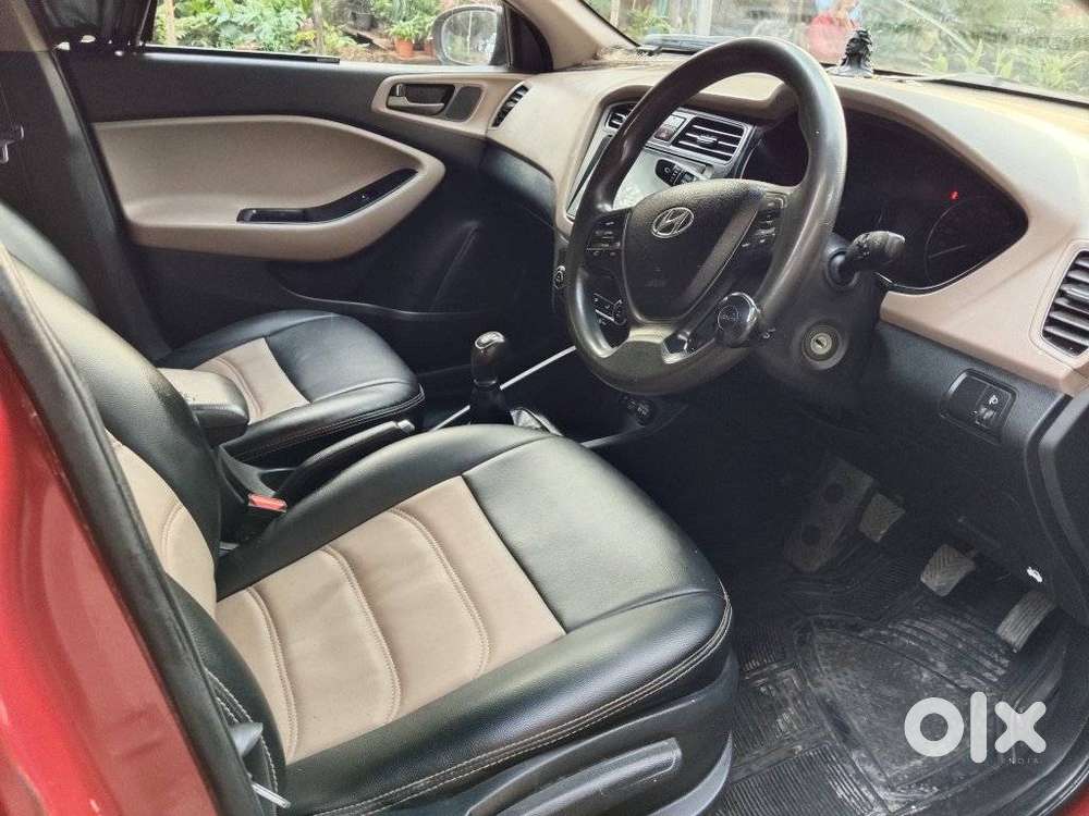 Hyundai I20 Sportz 1.2 Bs-iv, 2017, Petrol