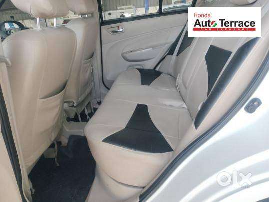 Maruti Suzuki Swift Dzire Zdi, 2016, Diesel