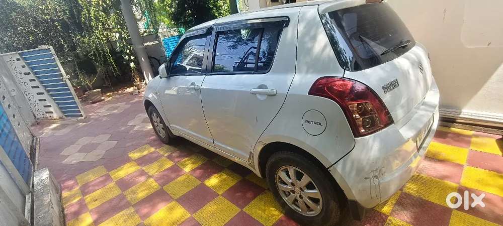 Maruti Suzuki Swift 2010 Petrol Well Maintained