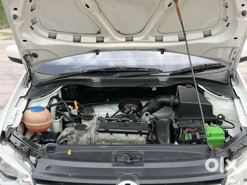 Volkswagen Polo Petrol Comfortline 1.2l, 2013, Petrol