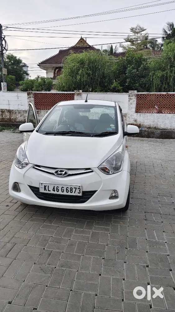 Hyundai Eon Sportz 2012 Petrol