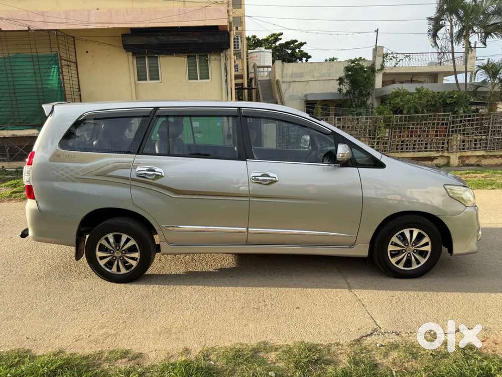 Toyota Innova, 2015, Diesel