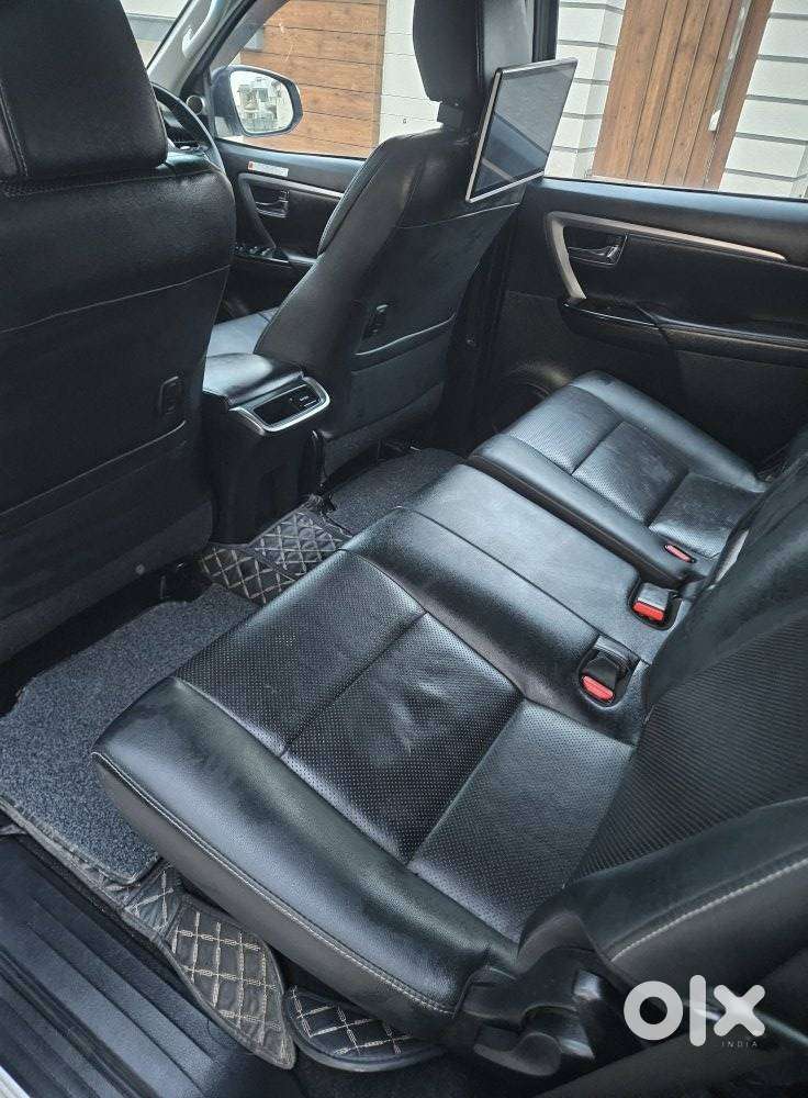 Toyota Fortuner 4x2 At 2.8 Diesel, 2022, Diesel