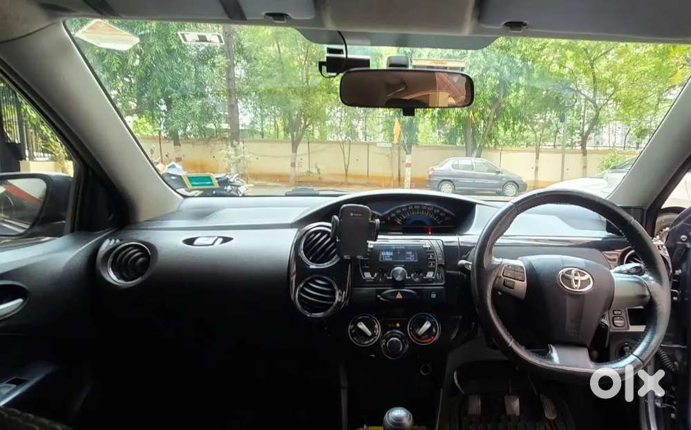 Toyota Etios Cross 2015 Diesel Well Maintained