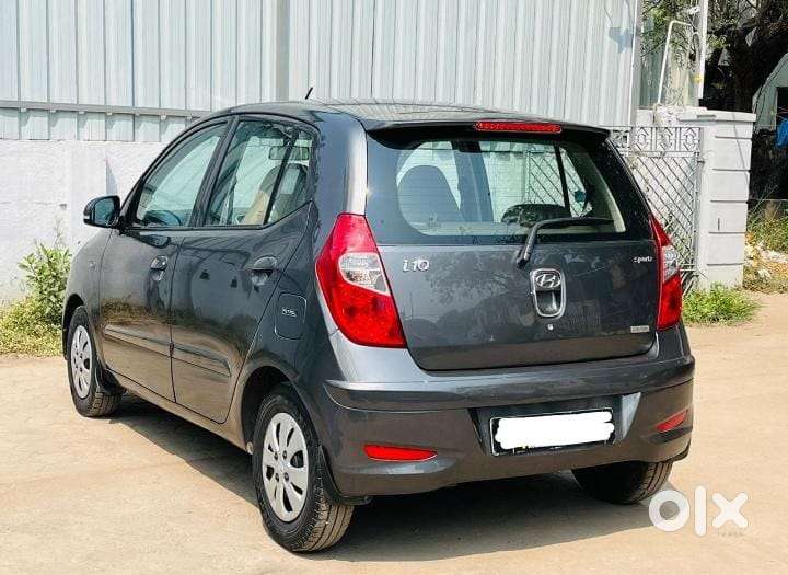 Hyundai I10 Sportz At, 2013, Petrol