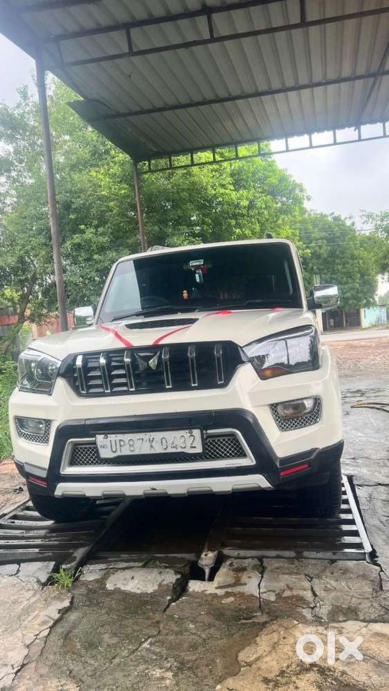 Mahindra Scorpio Diesel 2015