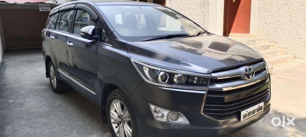 Toyota Innova Crysta