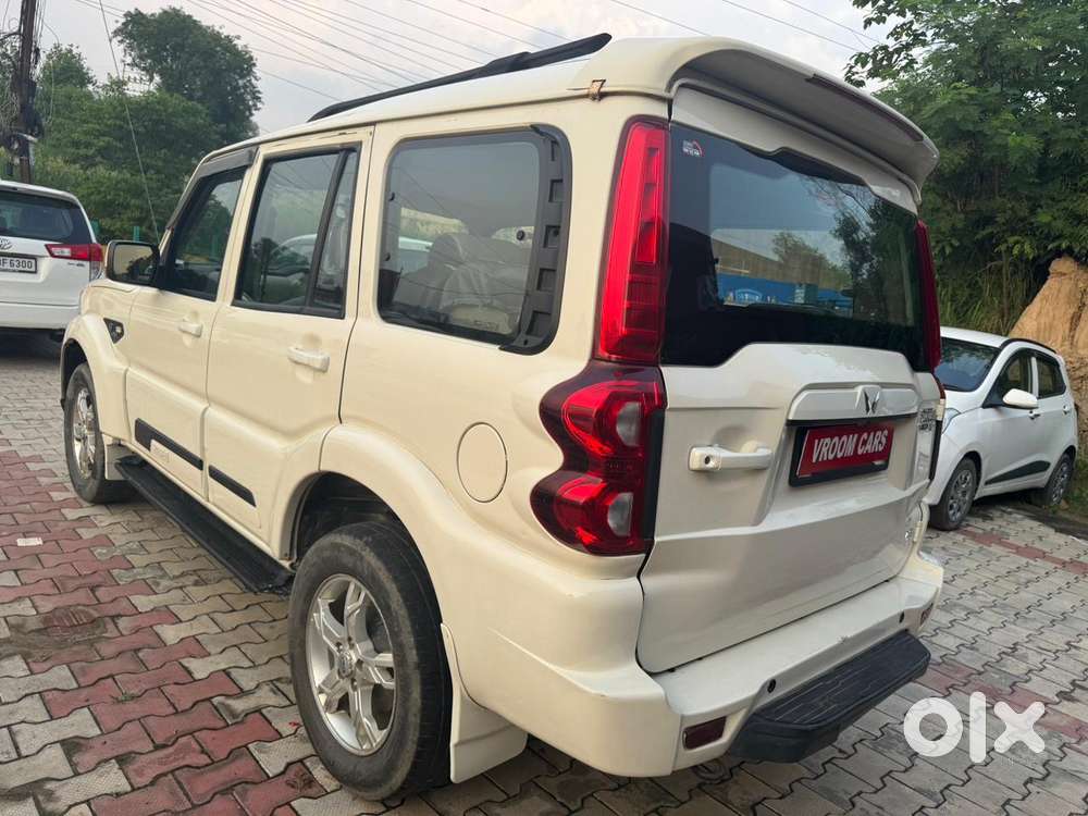 Mahindra Scorpio Classic 2.2 S Mt 7 Str, 2022, Diesel