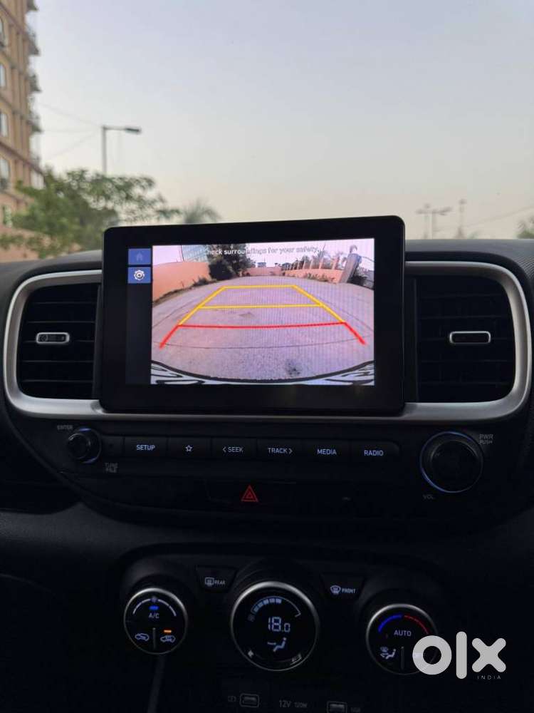 Hyundai Venue 1.0 Sx Turbo Imt, 2021, Petrol