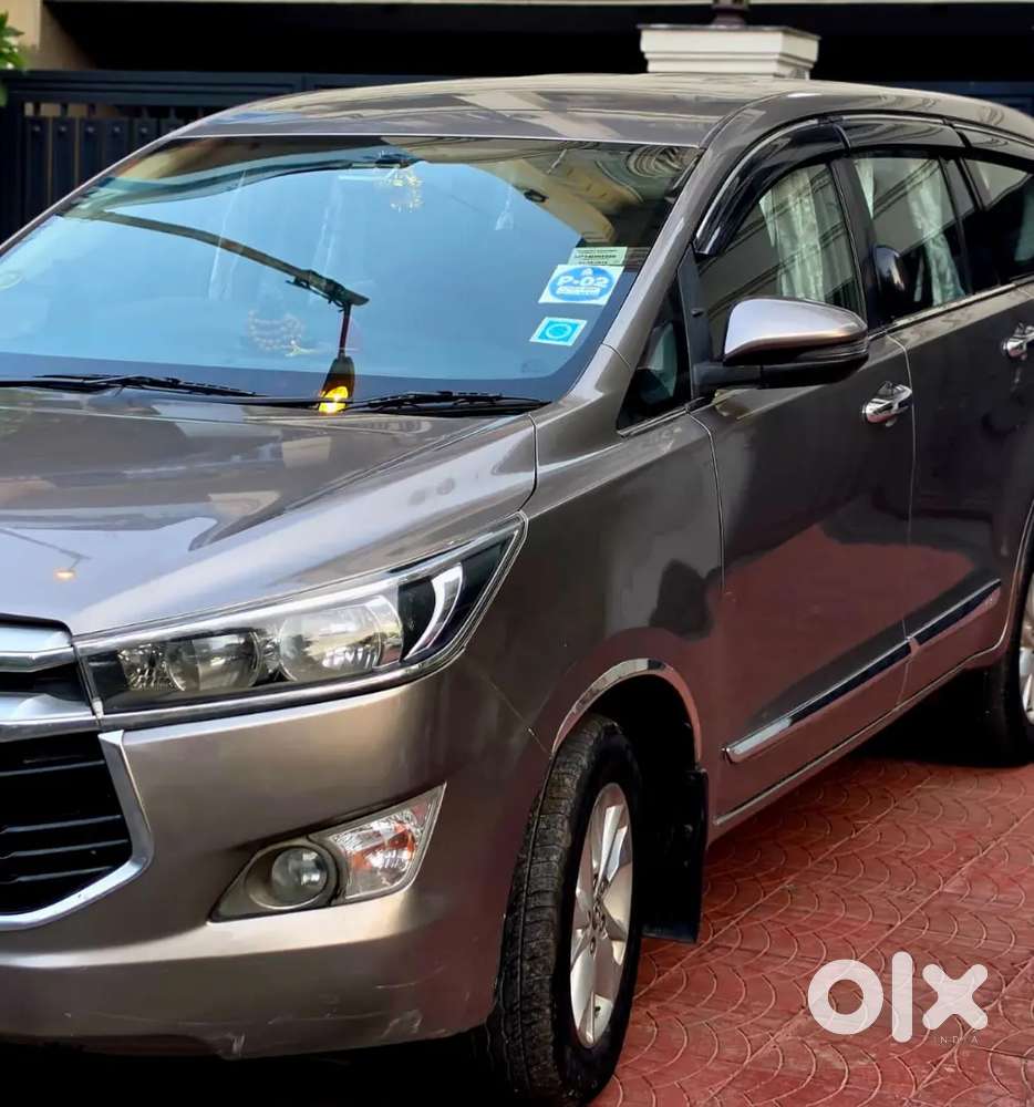 Toyota Innova Crysta 2018 Diesel 38000 Km Driven