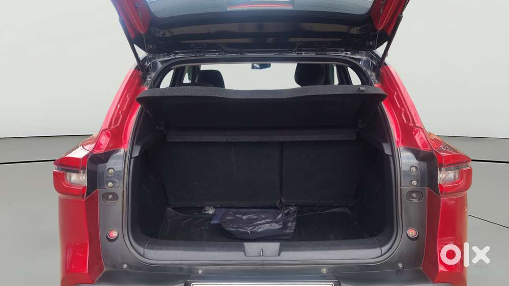 Nissan Magnite 1.0 Xv Premium Turbo Dual Tone, 2022, Petrol