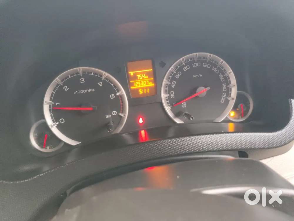 Maruti Suzuki Dzire 2013