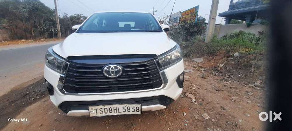 Toyota Innova Crysta 2.4 G Mt, 2017, Diesel