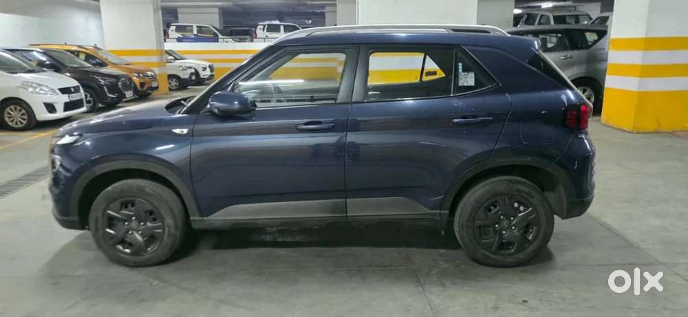 Hyundai Venue S 1.2 Petrol, 2023, Petrol