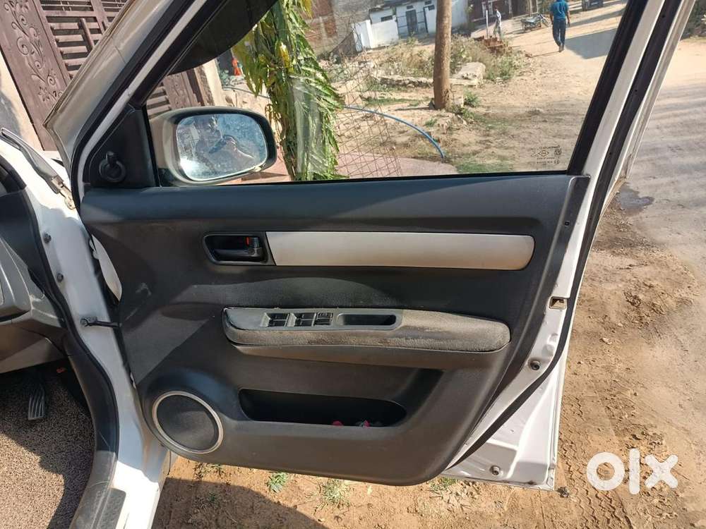 All Paper Complete ,4 Power Windows New Seat Cover Good Condition Car