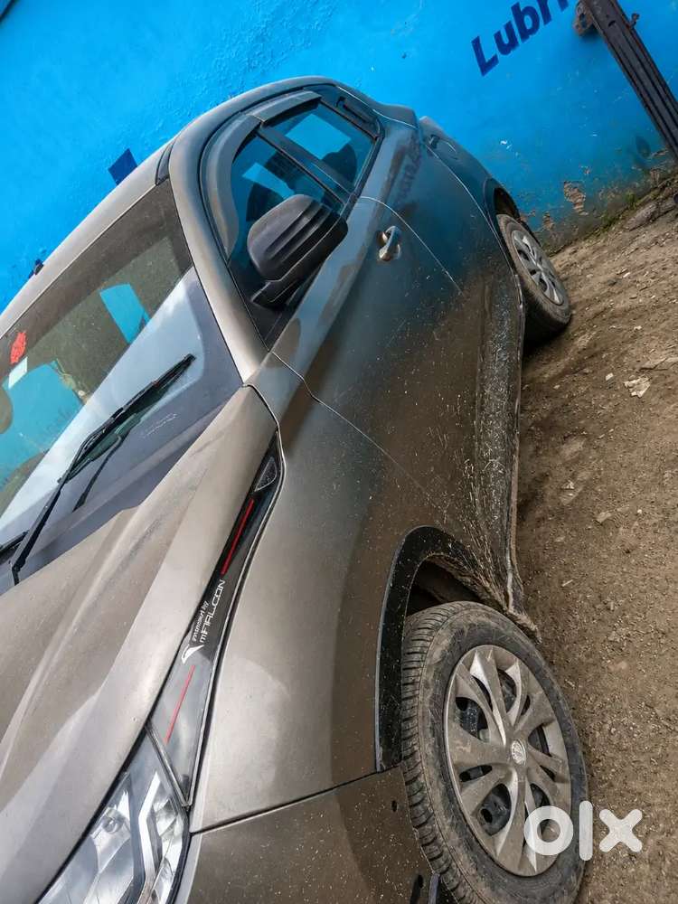 Mahindra Kuv 100 2016