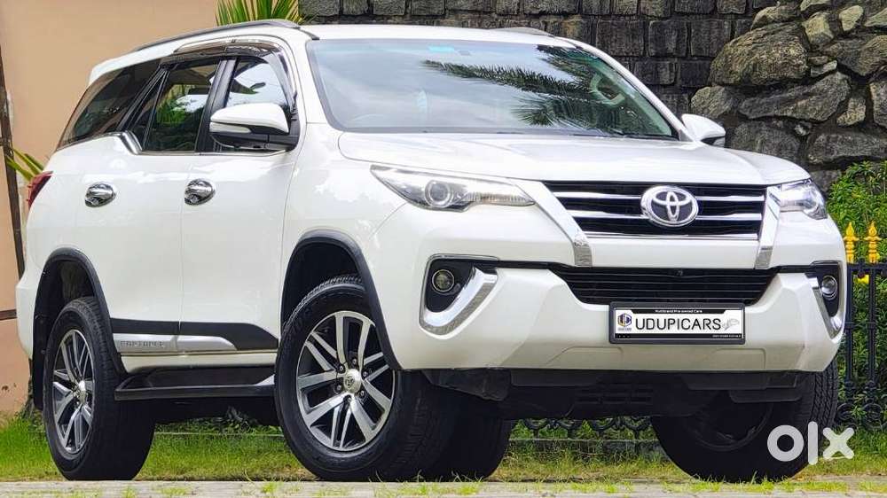 Toyota Fortuner 4x4 At, 2016, Diesel