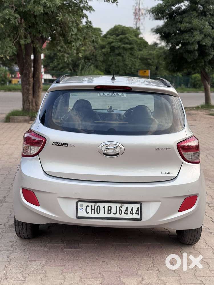Hyundai Grand I10 Sportz, 2016, Petrol