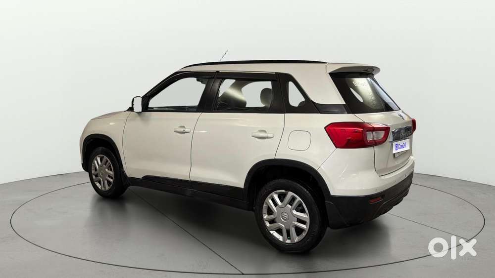 Maruti Suzuki Vitara Brezza 1.5 Vxi At, 2021, Petrol